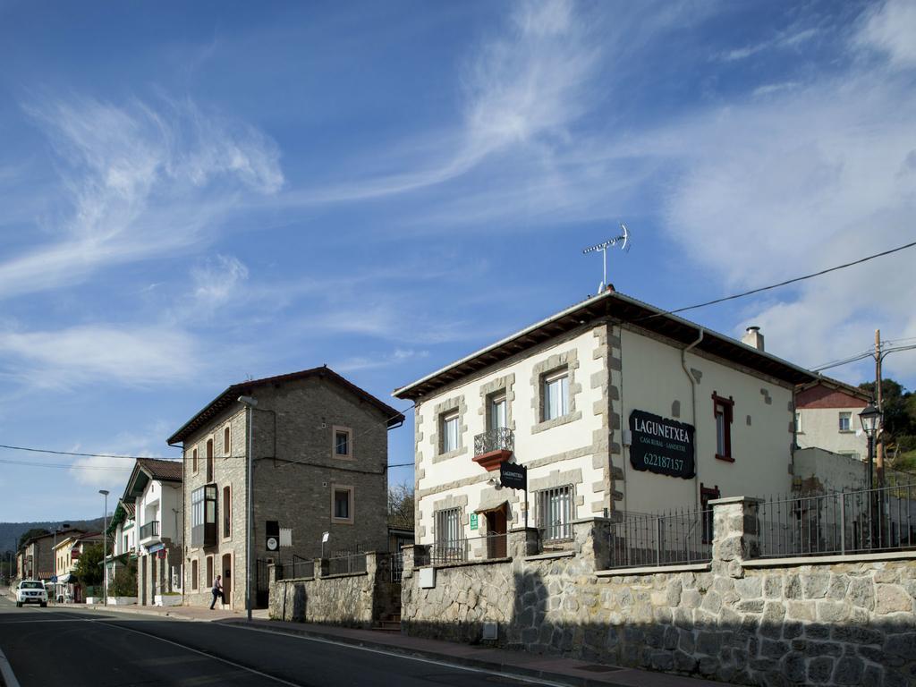 Pobes Casa Rural Lagun Etxea מראה חיצוני תמונה