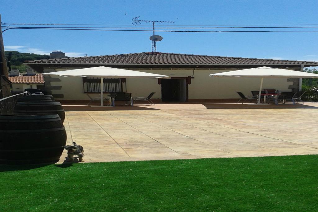 Pobes Casa Rural Lagun Etxea מראה חיצוני תמונה