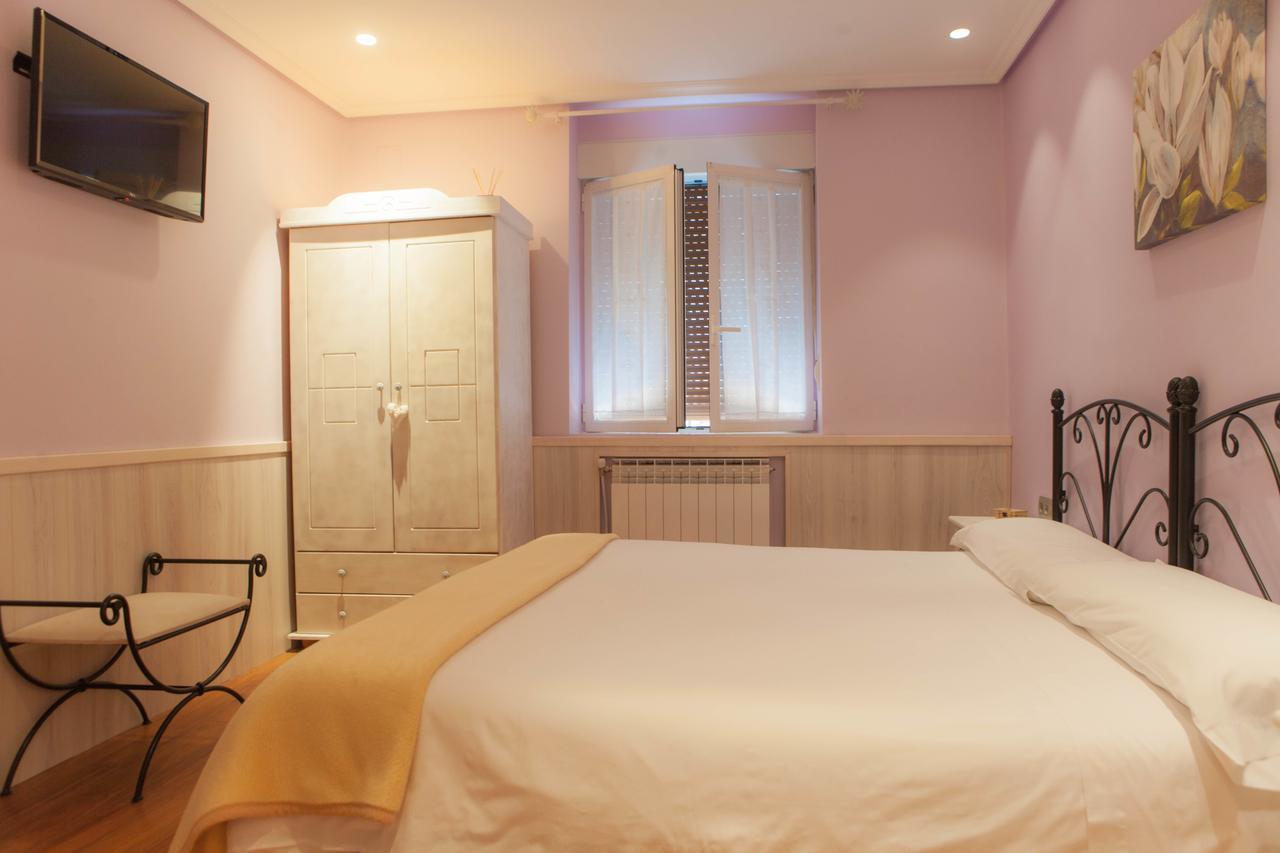 Pobes Casa Rural Lagun Etxea מראה חיצוני תמונה